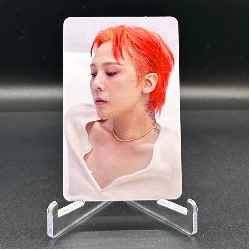 Ubermensch PHOTOCARD ALBUM ver. APPLEMUSIC