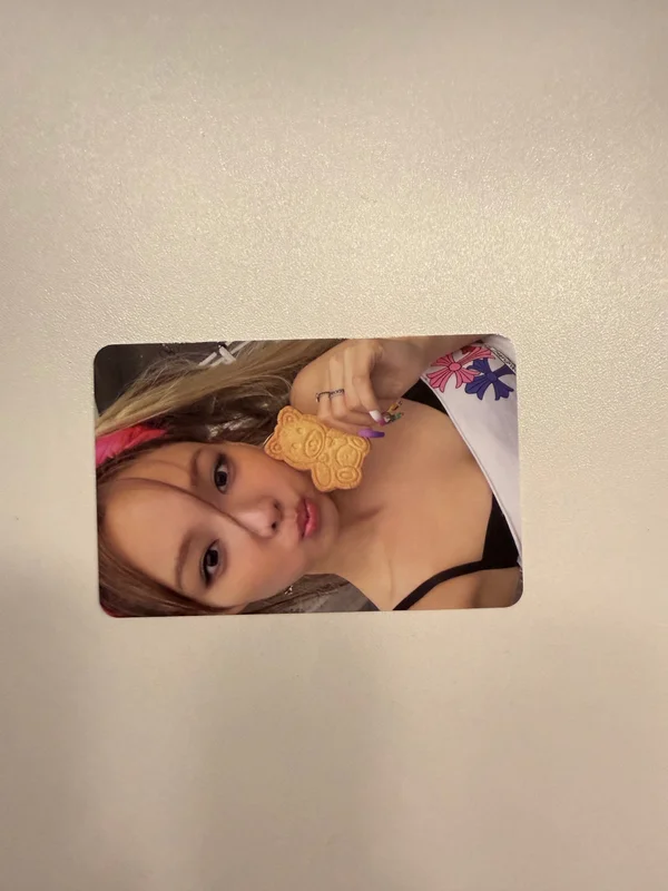 Nayeon NA Album Card