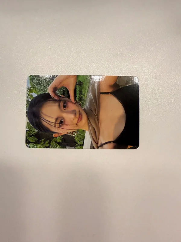 Tzuyu abouTZU Album Card