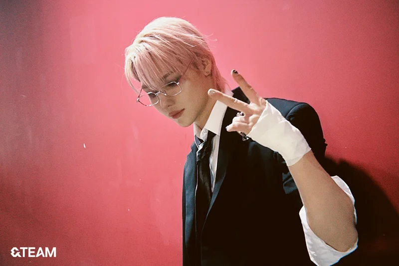 Seventeen VERNON 'Artist-Made Collection by SEVENTEEN Season 3