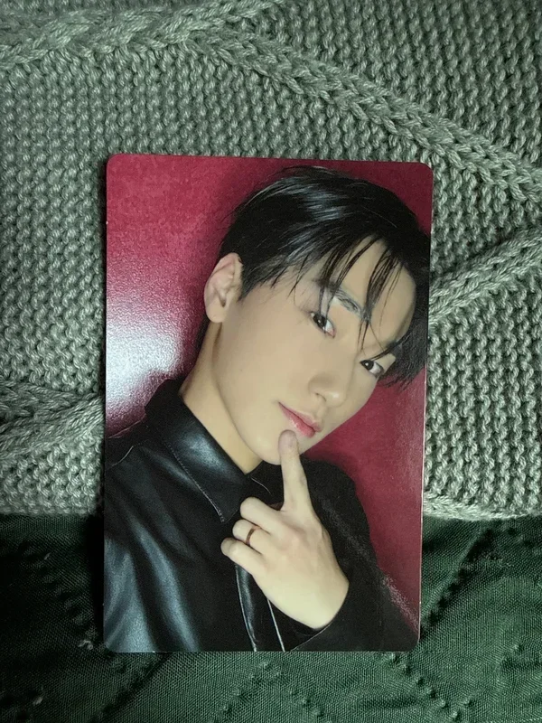 GOLDEN HOUR : Part.3 US Exclusive