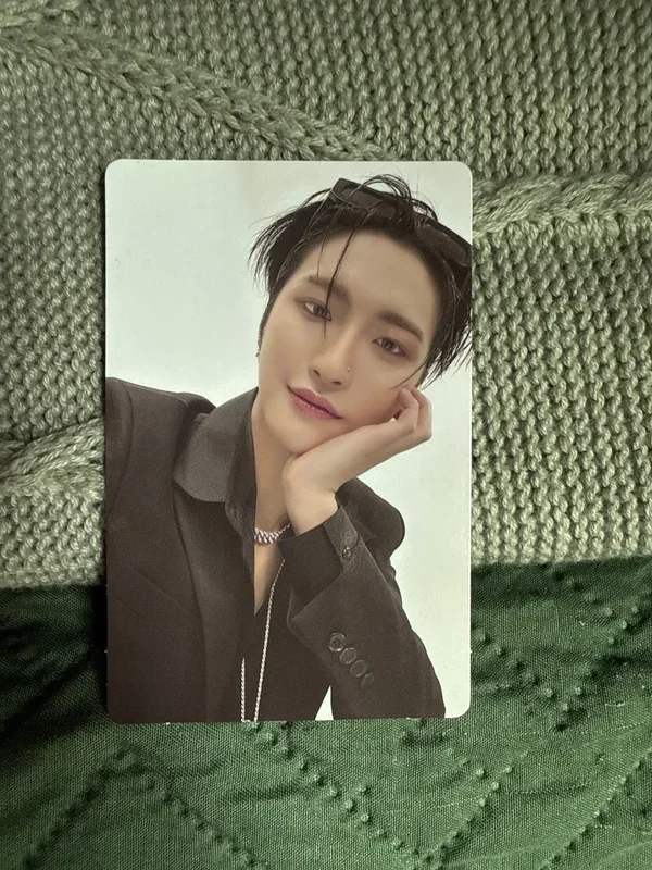 THE WORLD EP.2 : OUTLAW US Exclusive