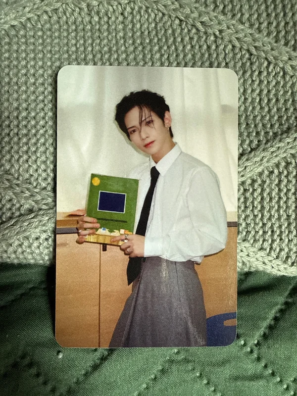 ZERO : FEVER EPILOGUE DIARY Ver. FIGURE VER. MINIRECORD