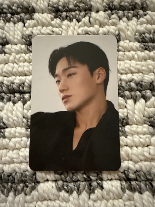 GOLDEN HOUR : Part.1 POP-UP EXHIBITION & STORE PHOTO CARD HOLDER SET