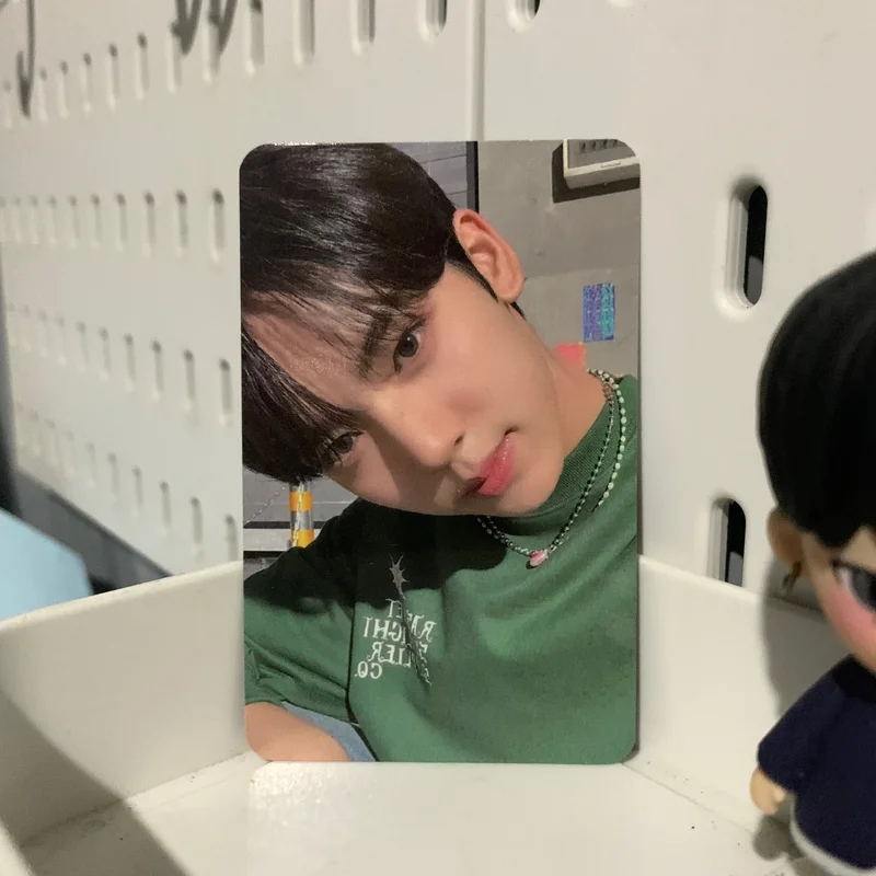 YOUTH IN THE SHADE DIGIPACK Ver. OLIVE YOUNG