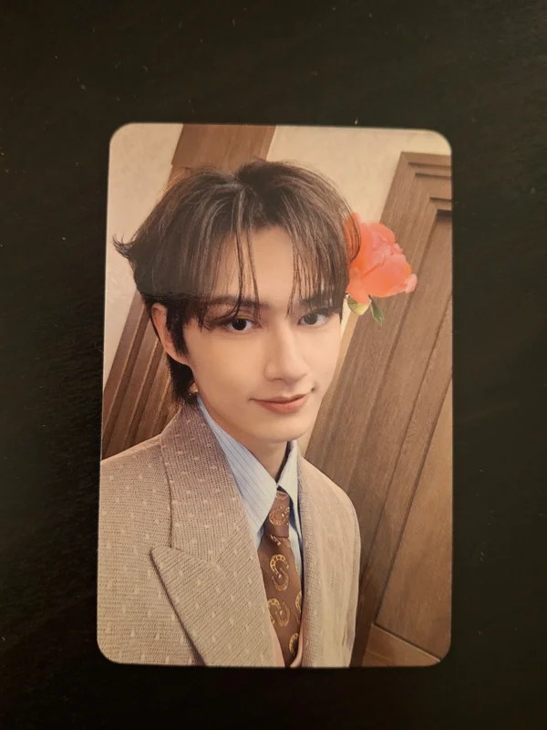 SPILL THE FEELS CARAT Ver.