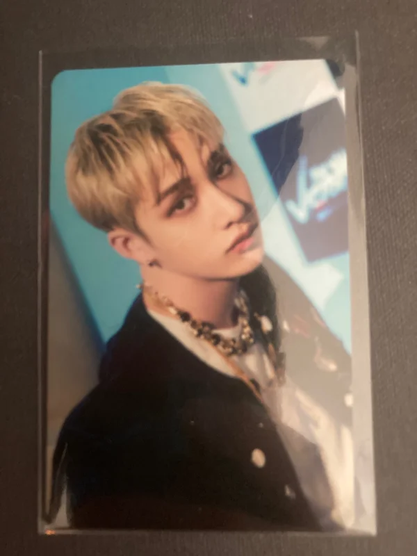 STRAY KIDS x SKZOO POP-UP STORE 'THE VICTORY' RANDOM PHOTOCARD PACK