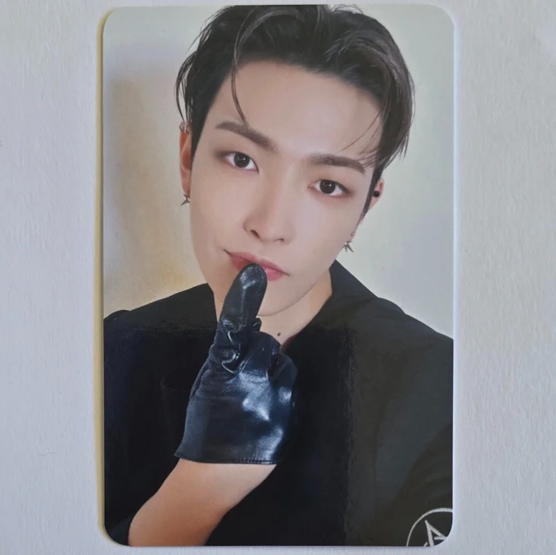 ATEEZ HONGJOONG 'GOLDEN HOUR : Part.2 MAKESTAR' Photocard