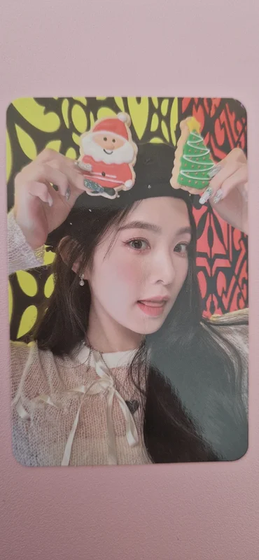 2023 PINK CHRISTMAS RANDOM PACK IRENE
