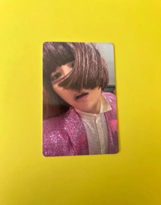 G-DRAGON 2025 WORLD TOUR [bermensch] PHOTOCARD PACK