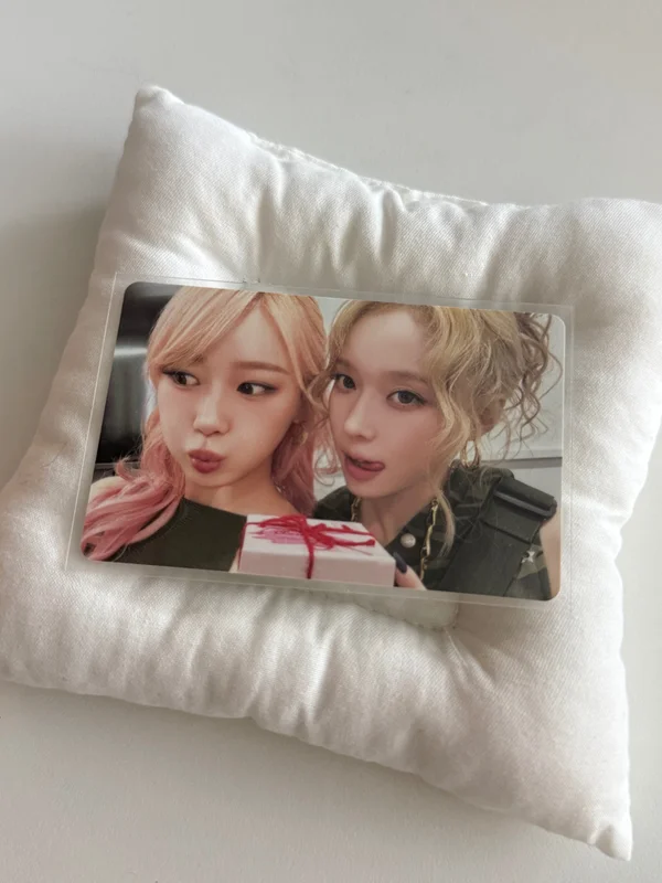 2024 PINK CHRISTMAS PHOTO CARD RANDOM PACK