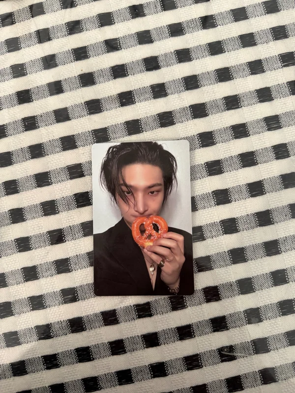 GOLDEN HOUR : Part.4 Europe Exclusive