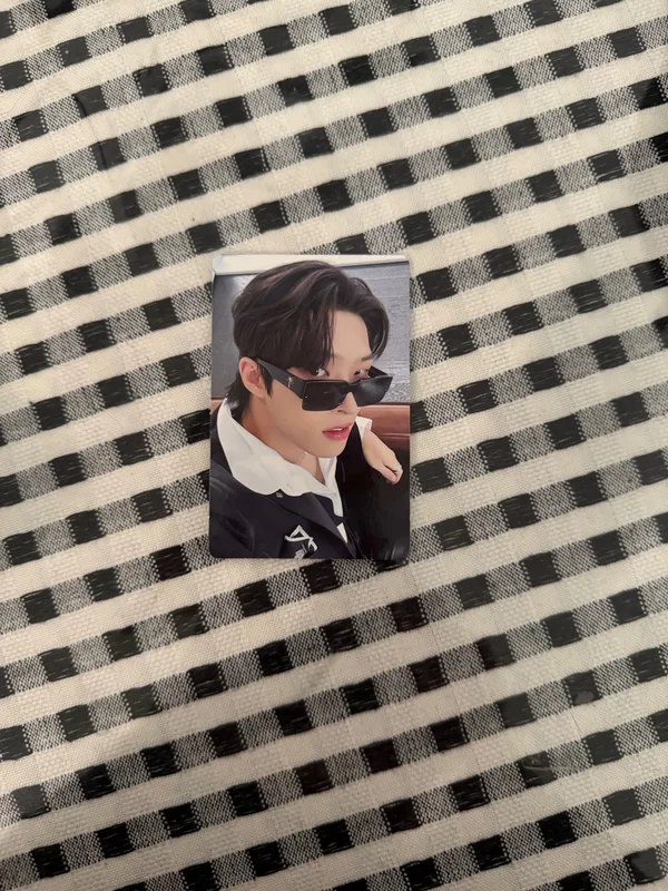 GOLDEN HOUR : Part.1 Europe Exclusive