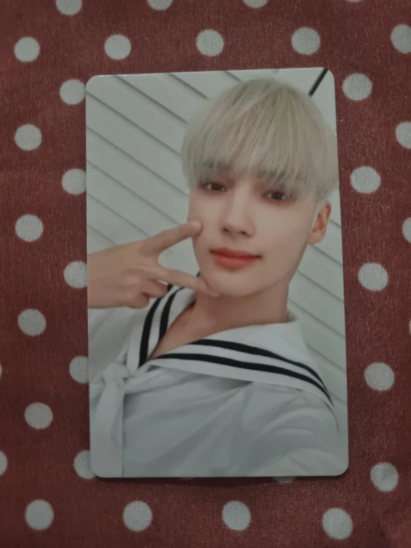 The Chaos Chapter: FIGHT OR ESCAPE YIZHIYU