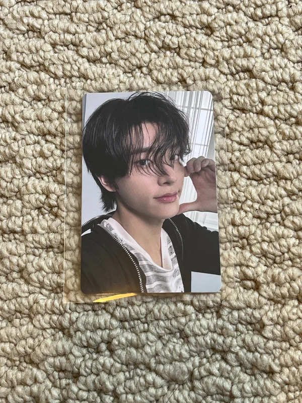 ROMANCE : UNTOLD -daydream- YIZHIYU