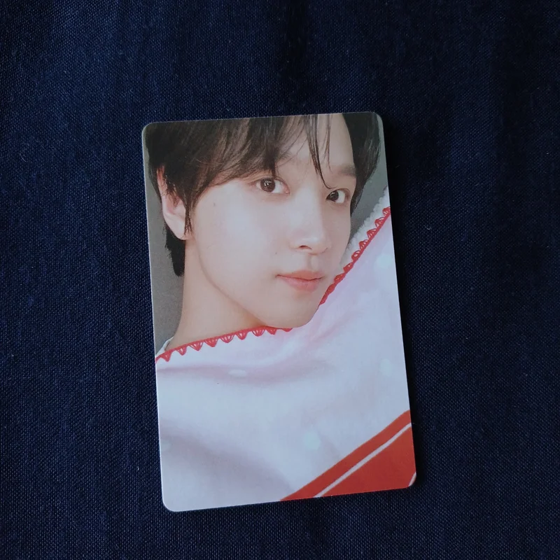 2024 PINK CHRISTMAS PHOTO CARD RANDOM PACK