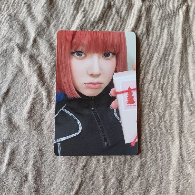 2024 PINK CHRISTMAS PHOTO CARD RANDOM PACK