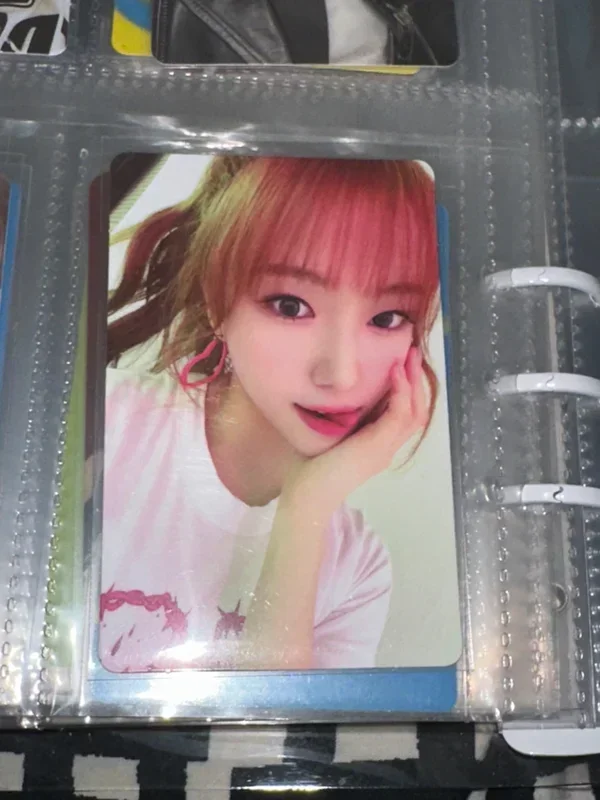 Youngeun Lovestruck! (first blush ver.)