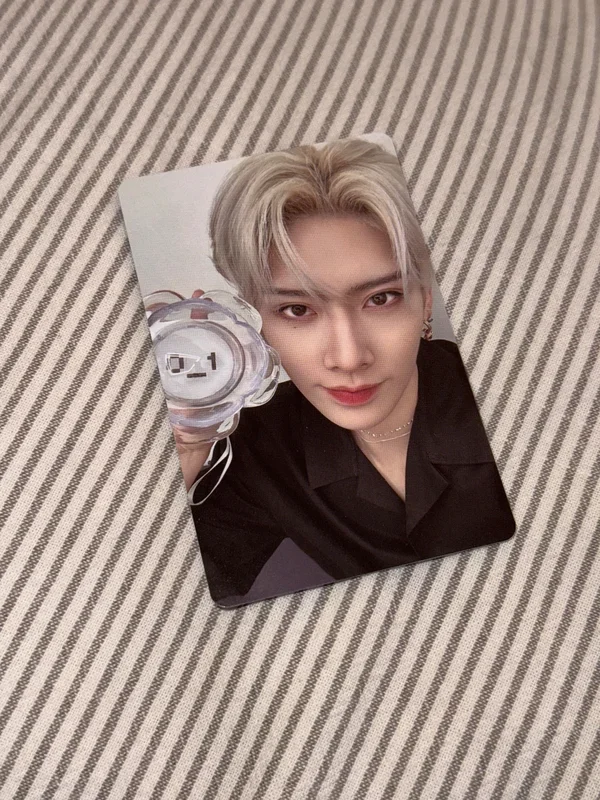 Ricky ZEROBASEONE OFFICIAL LIGHT STICK