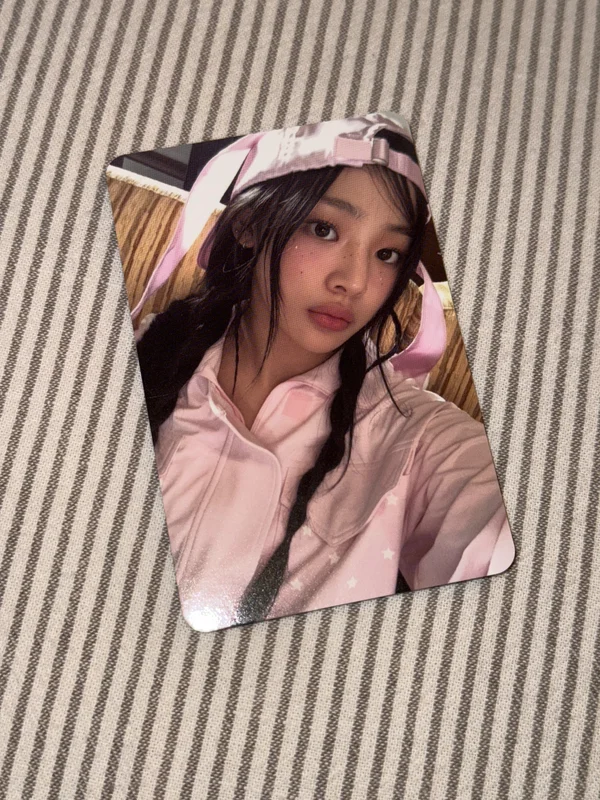 Minji NewJeans 2025 SEASON'S GREETINGS