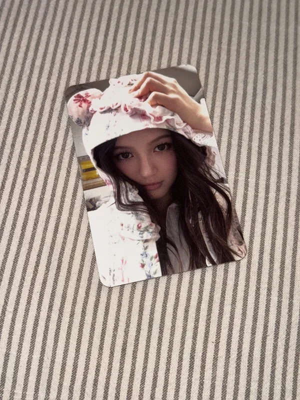 Danielle NewJeans 2025 SEASON'S GREETINGS