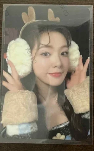 2022 PINK CHRISTMAS PHOTO CARD RANDOM PACK SPECIAL