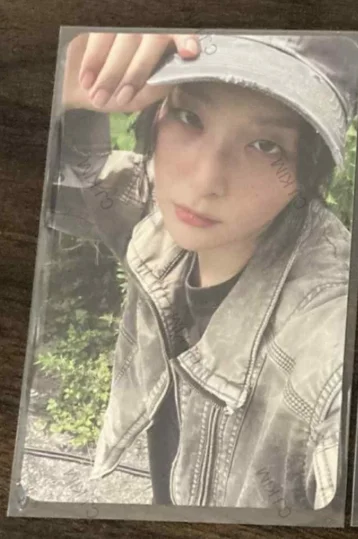 28 Reasons Photo Book Ver.