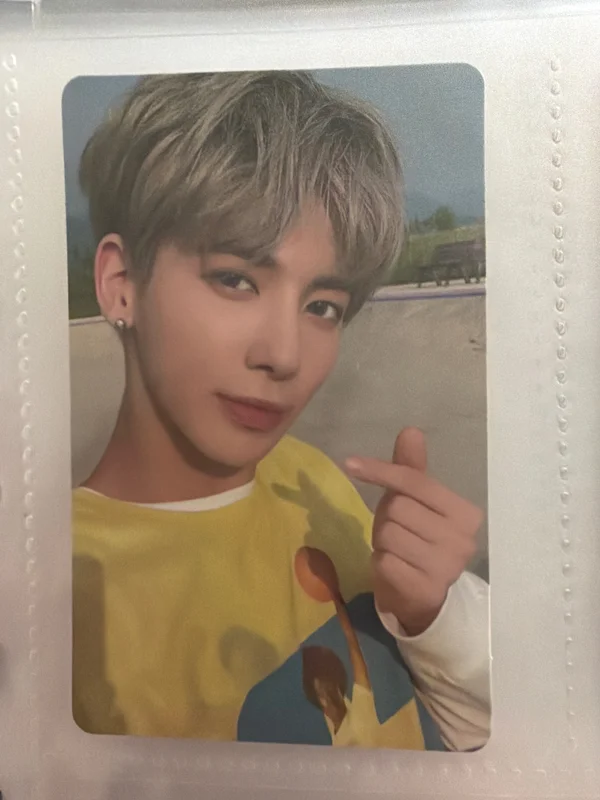 The Chaos Chapter: FIGHT OR ESCAPE WEVERSE