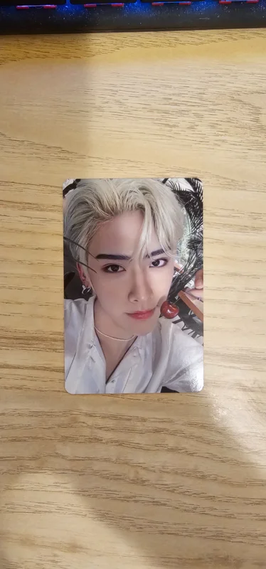 2023 ZEROBASEONE FAN-CON TRADING CARD