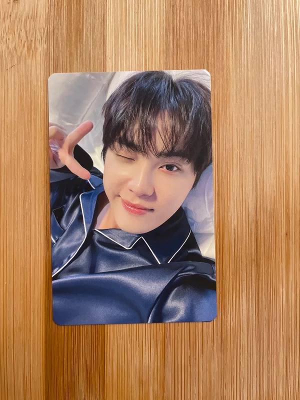 THE BOYZ 2ND WORLD TOUR : ZENERATION TRADING CARD