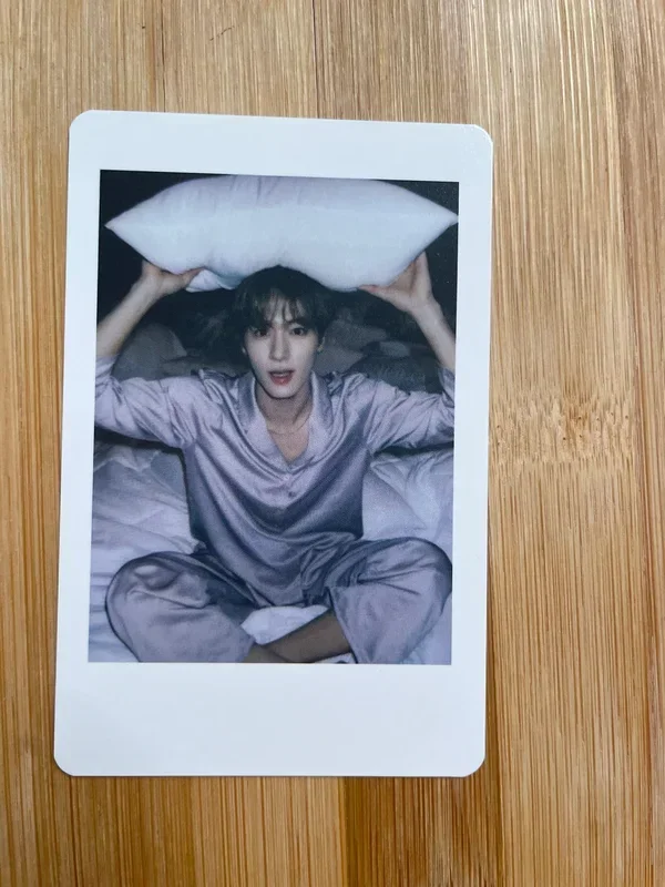 THE BOYZ 2ND WORLD TOUR : ZENERATION TRADING CARD