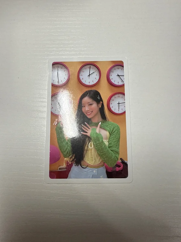 Dahyun Between 1 & 2 POB