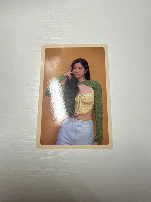 Dahyun Between 1 & 2 POB