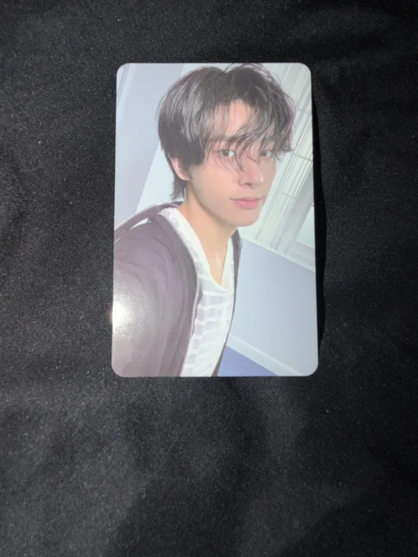 ROMANCE : UNTOLD -daydream- BLUE NOON Ver.