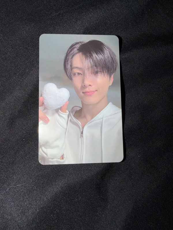 ROMANCE : UNTOLD -daydream- WHITE MIDNIGHT Ver.