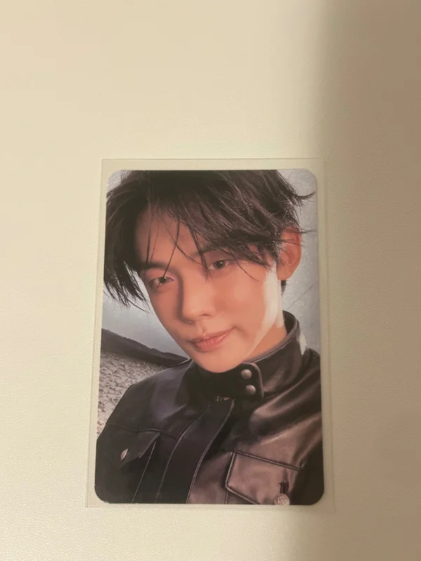 The Star Chapter: TOGETHER Mini Book Keyring Ver. Starlight Ver.