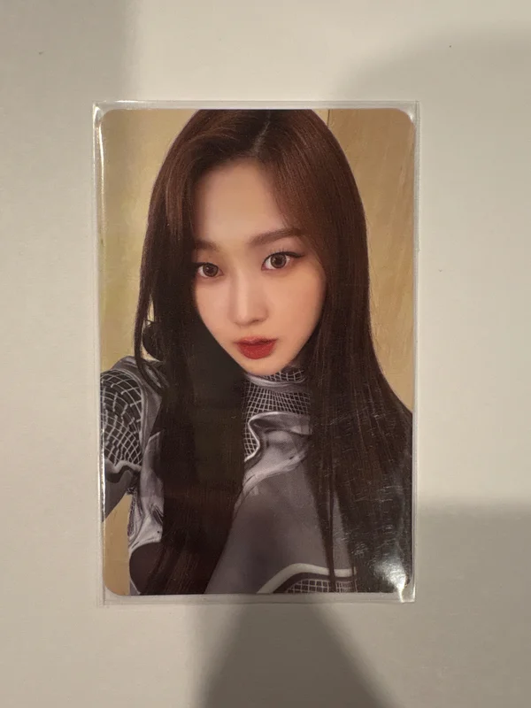 Giselle -Girls Digipack Ver. US Exclusive