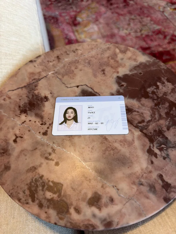 Formula of Love: O+T=<3 SCIENTIST ID CARD