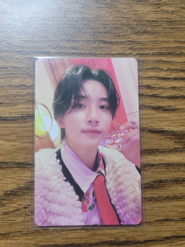 Jeonghan seasons greeting 2023