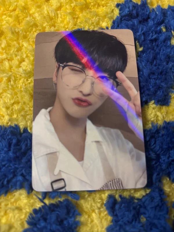 THE WORLD EP.1 : MOVEMENT MAKESTAR