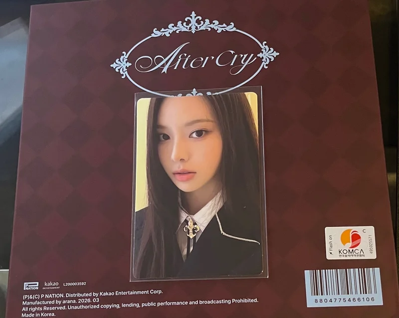 izna 2025 PHOTOBOOK 'Dear. naya, From. izna' Plus Chat Shop