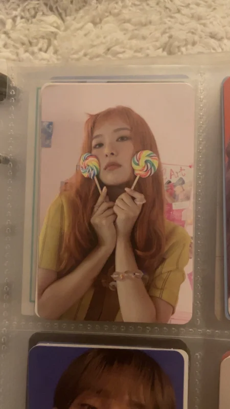 Queendom Girls Ver. SEULGI Lollipop