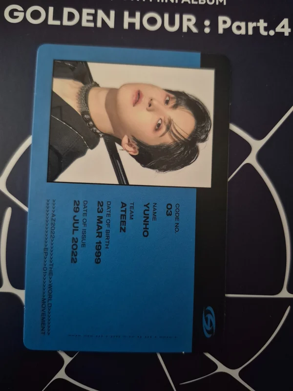 THE WORLD EP.1 : MOVEMENT A VER.