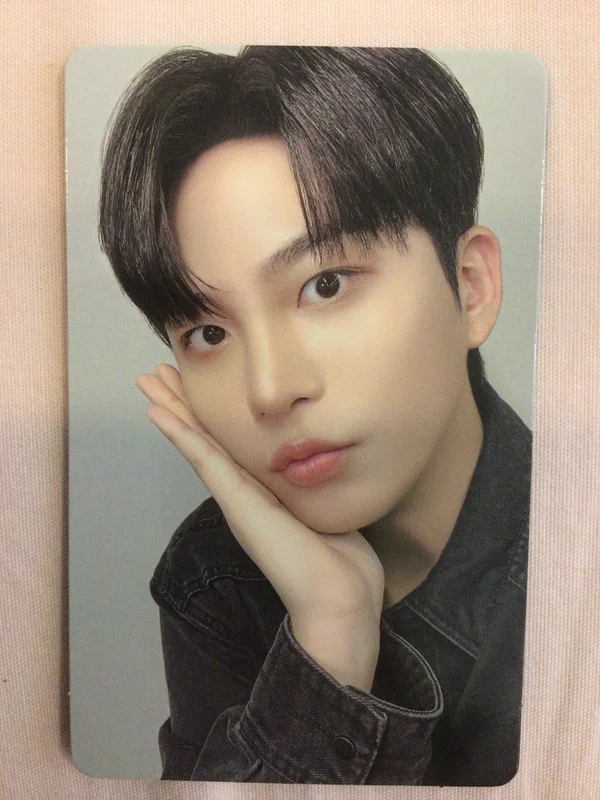 ATEEZ 7TH ANNIVERSARY OFFICIAL POP-UP '8ROOM' RANDOM PHOTOCARD PACK ver.B