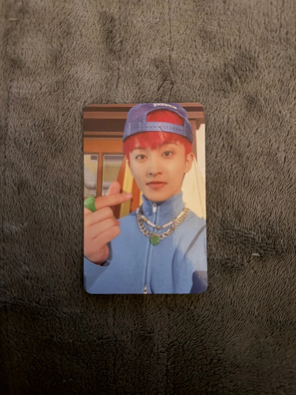2 Baddies Photobook Ver. US ver.