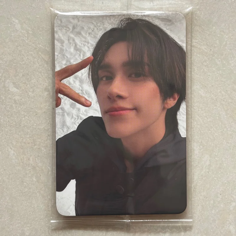 Vision Wings KTOWN4U HENDERY