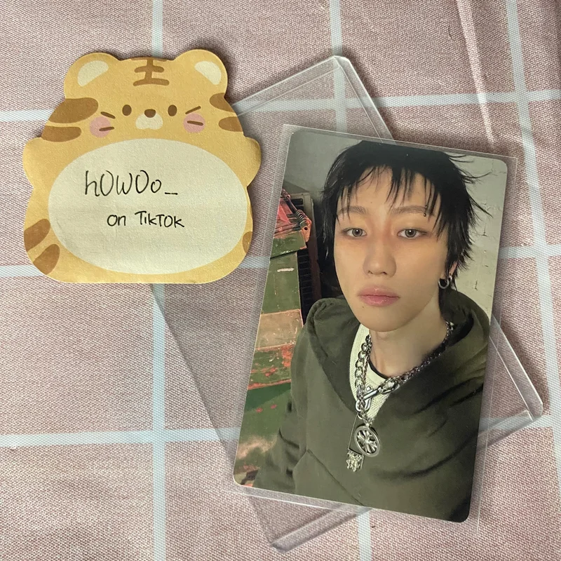 HAPPY BURSTDAY WEVERSE