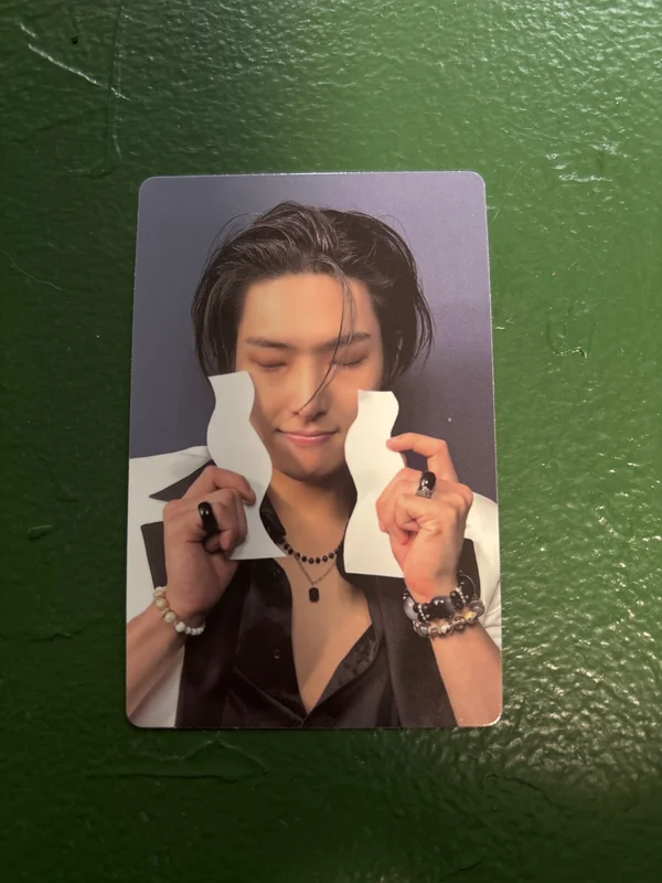 GOLDEN HOUR : Part.4 U.S.Exclusive