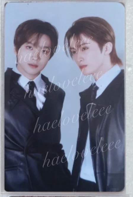 HAECHAN MARK 2025 SEASON'S GREETINGS RANDOM TRADING CARD [A ver.] MARKHYUCK