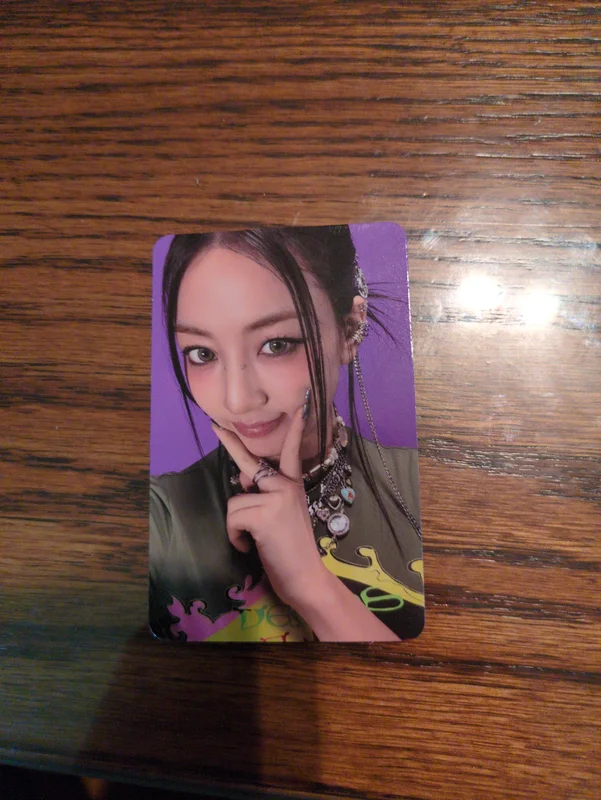 THIS IS FOR DIGIPACK ver. Jihyo